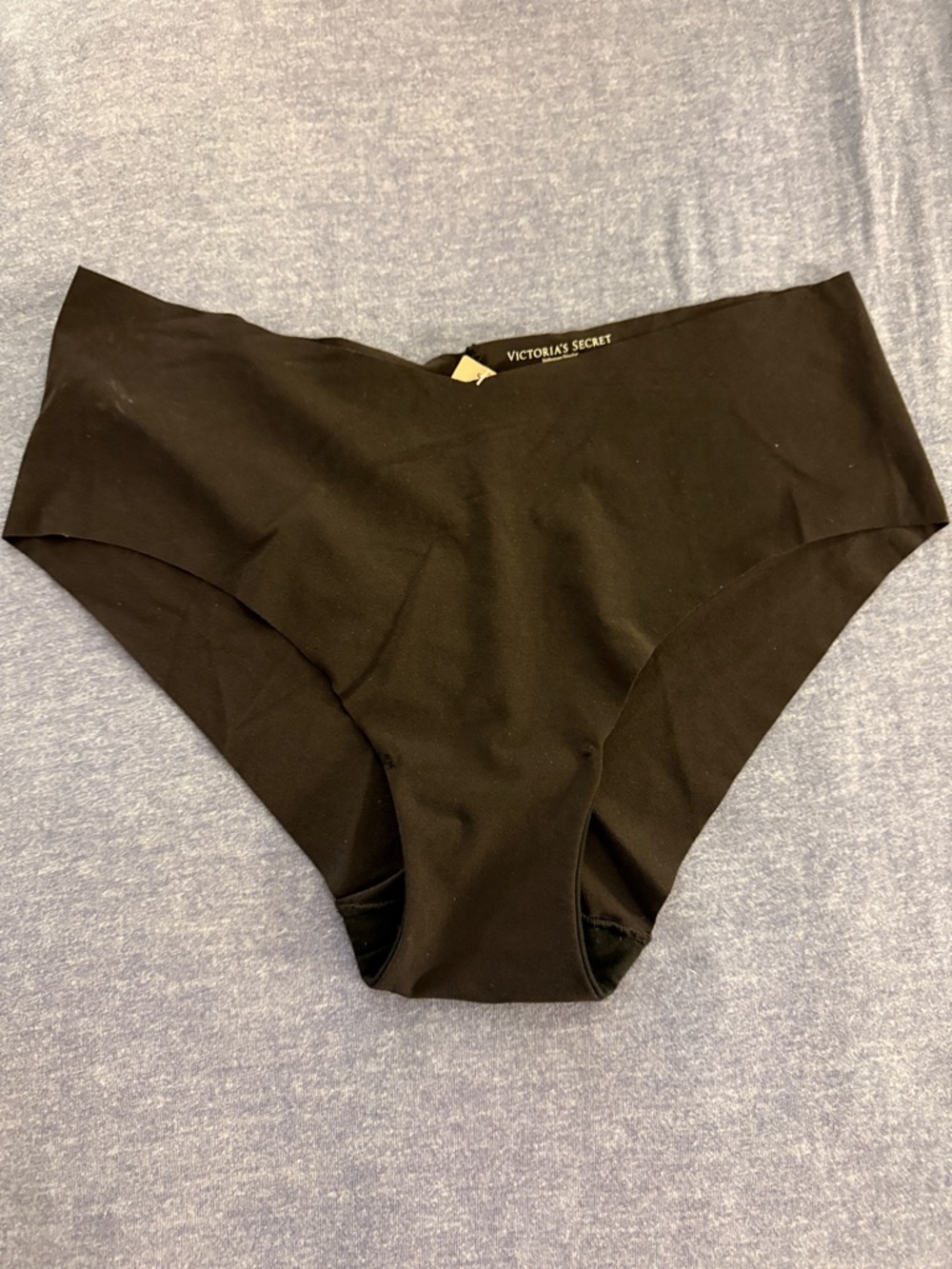Victoria’s Secret Set of 2 Panties Size L 1 Black 1 Silver - Picture 2 of 13
